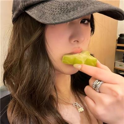 小心身后